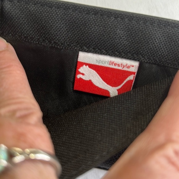 PUMA ORIGINAL BIFOLD BLACK GENUINE LEATHER WALLET LIKE NEW - Picture 8 of 15